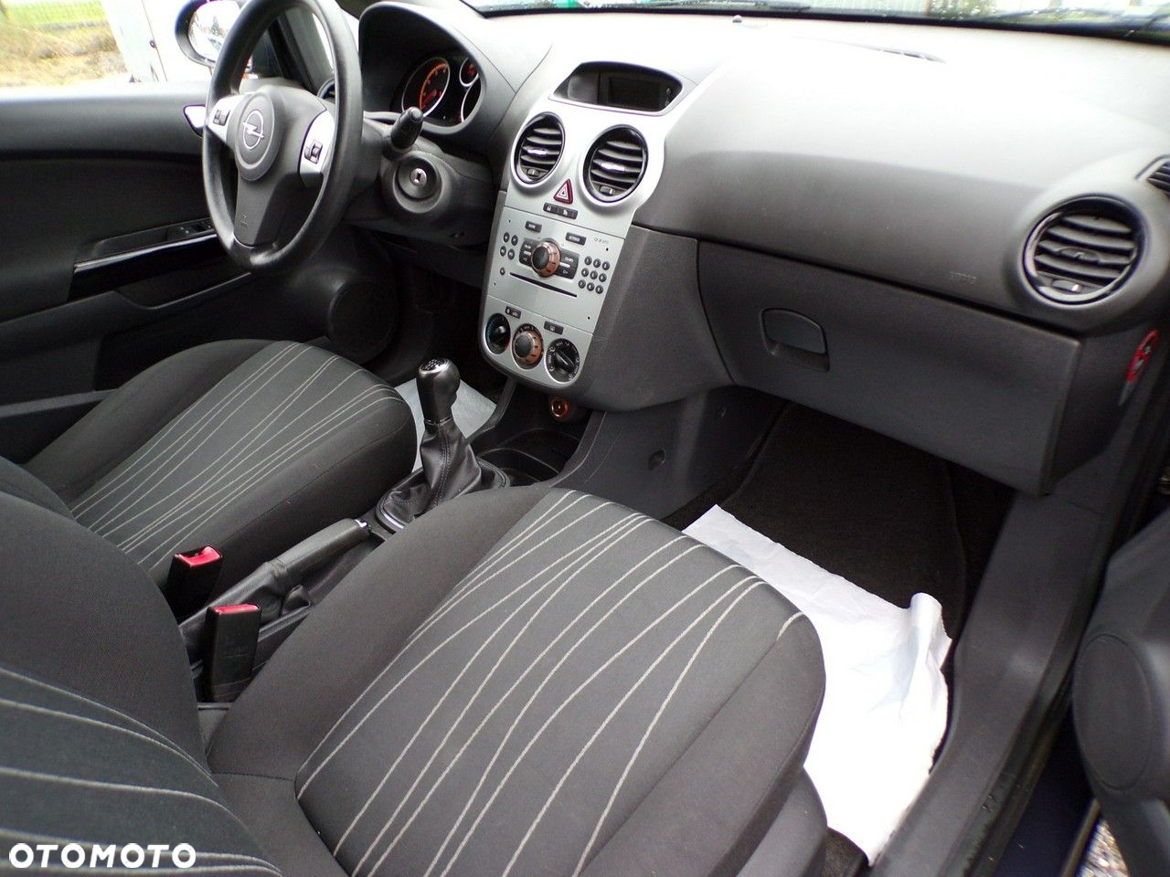 Opel Corsa - 23
