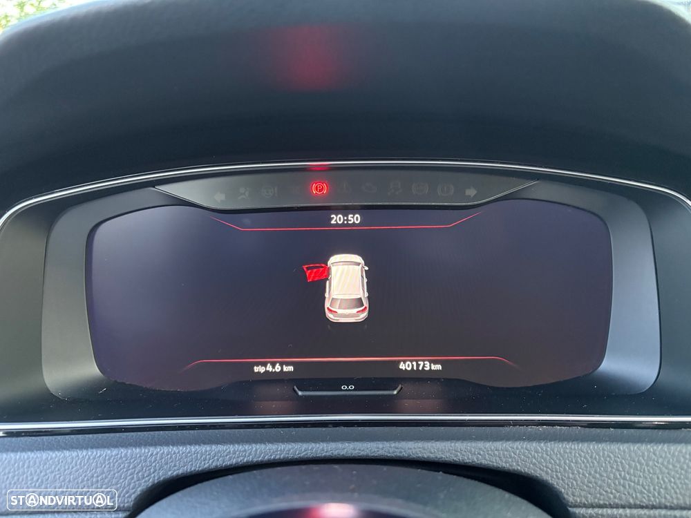 VW Golf GTI 2.0 TSI OPF DSG Performance - 9