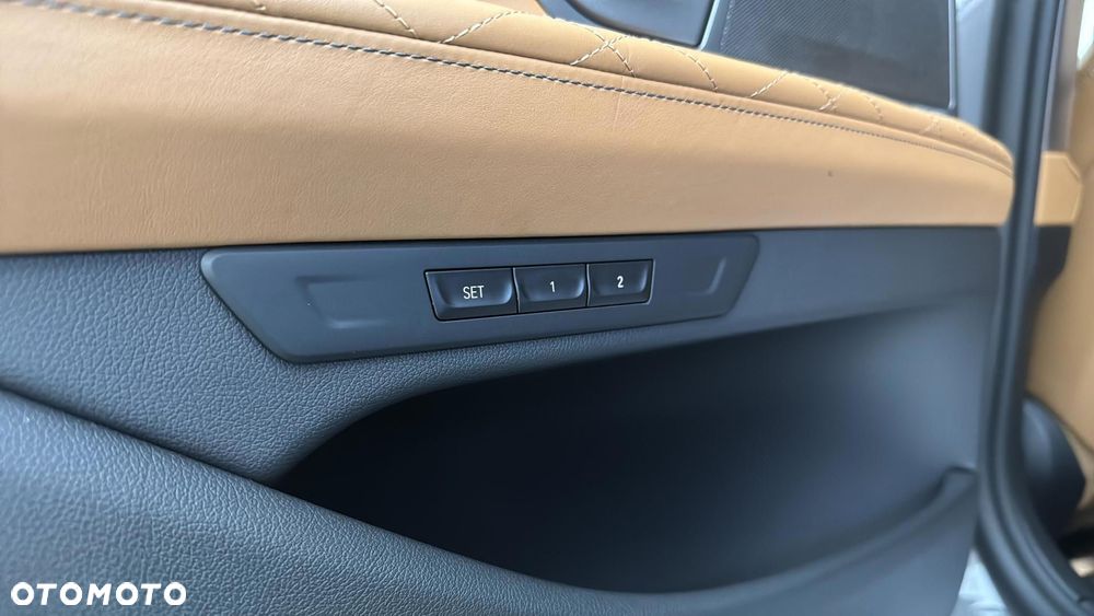 BMW Seria 7 730d xDrive mHEV sport - 20