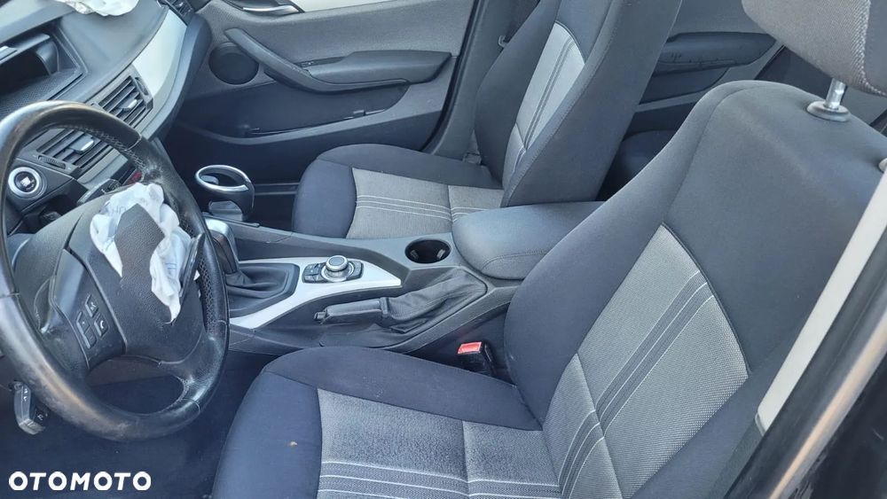 BMW X1 xDrive28i - 11