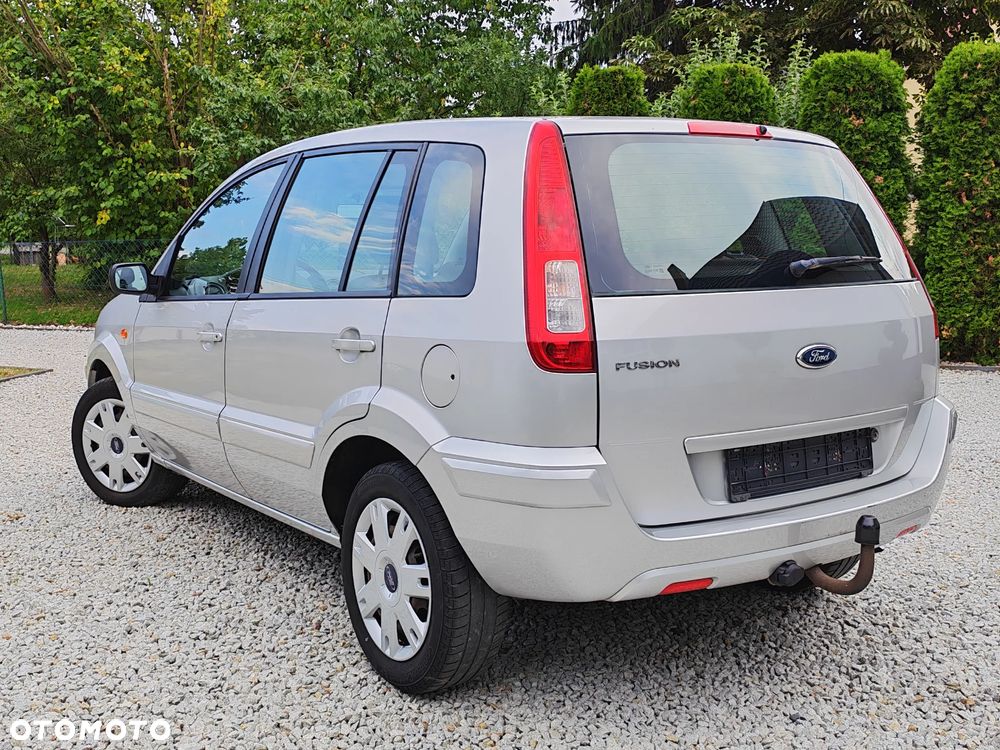 Ford Fusion 1.25 Ambiente - 3