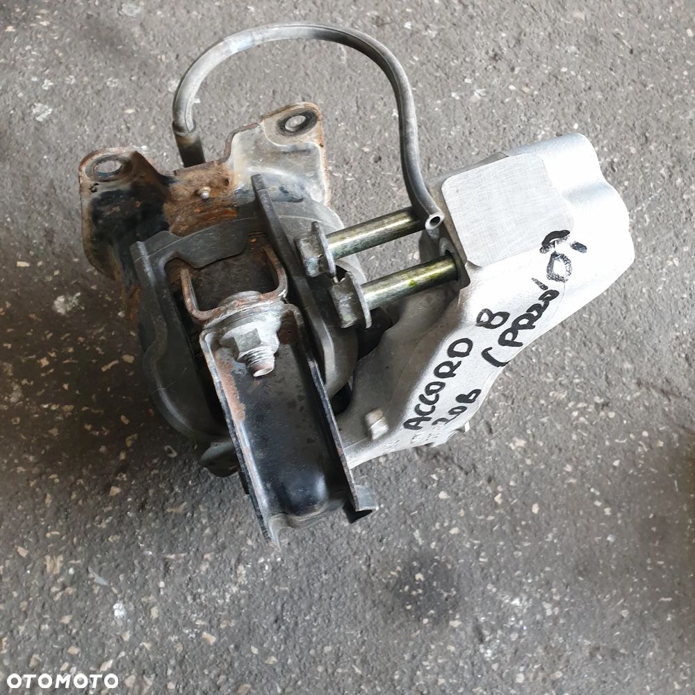 HONDA ACCORD VIII 2.0 BENZ  LAPA PODUSZKA SILNIKA 11R - 1