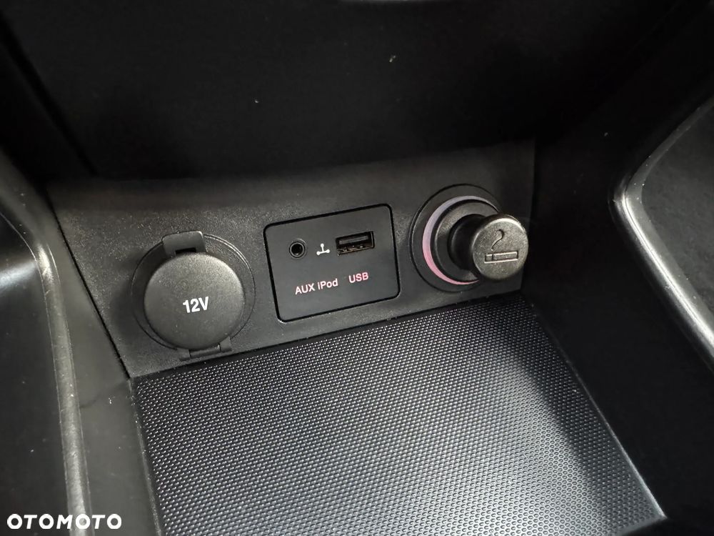 Kia Ceed 1.6 CVVT SW Dream-Team Edition - 22