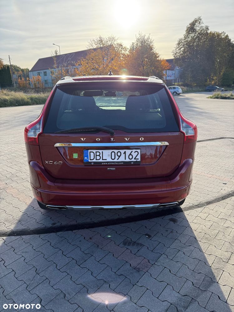 Volvo XC 60 D4 AWD Kinetic - 5