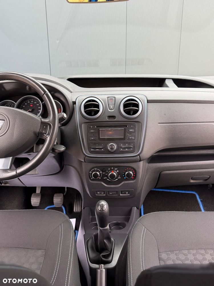 Dacia Dokker TCe 115 Stepway Celebration - 8