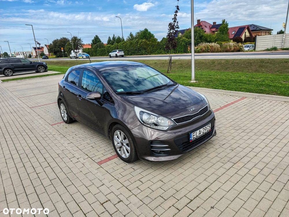 Kia Rio 1.2 Business Line Plus - 2