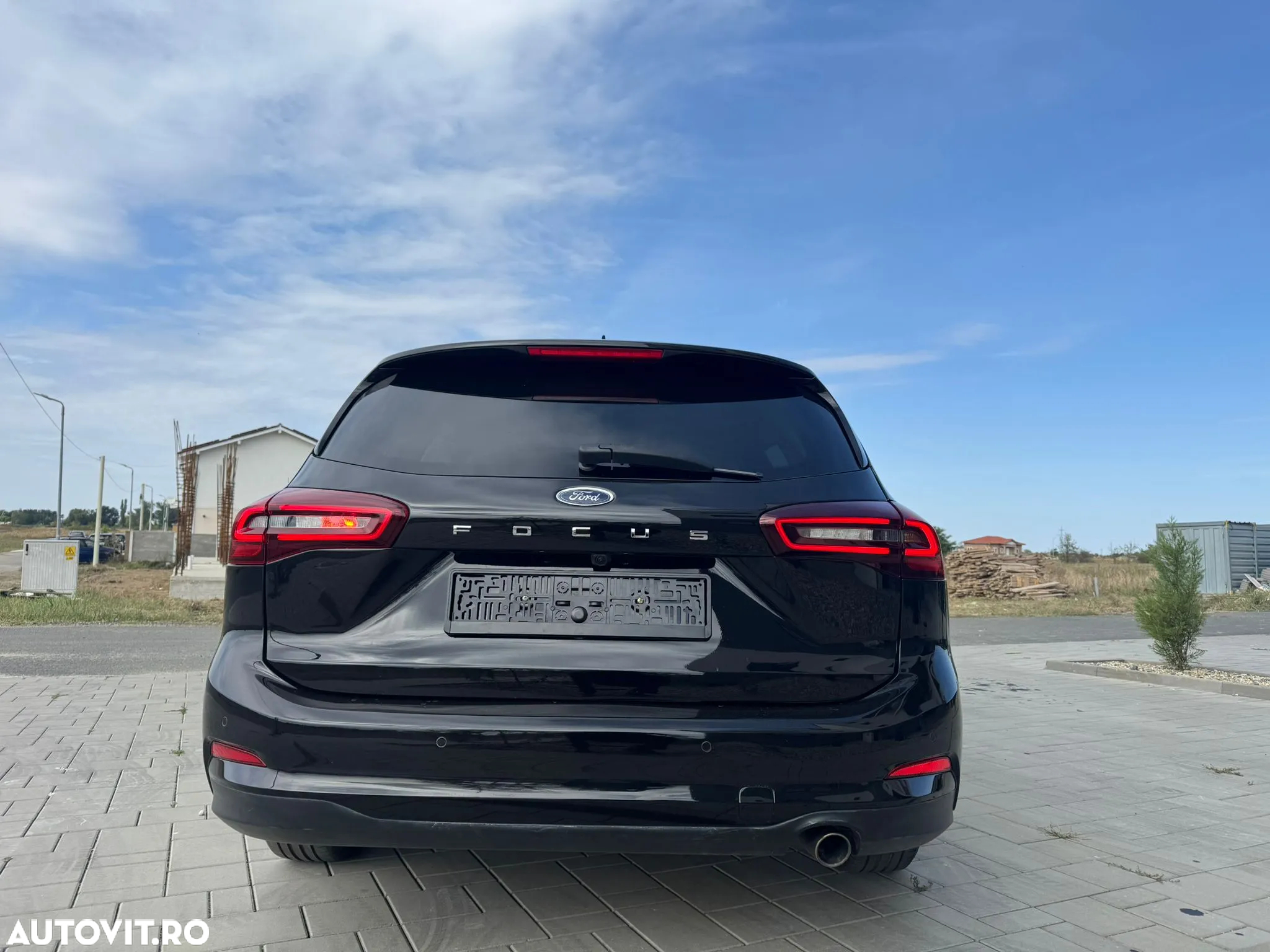 Ford Focus Turnier 1.5 EcoBlue Start-Stopp-System Aut. TITANIUM - 25