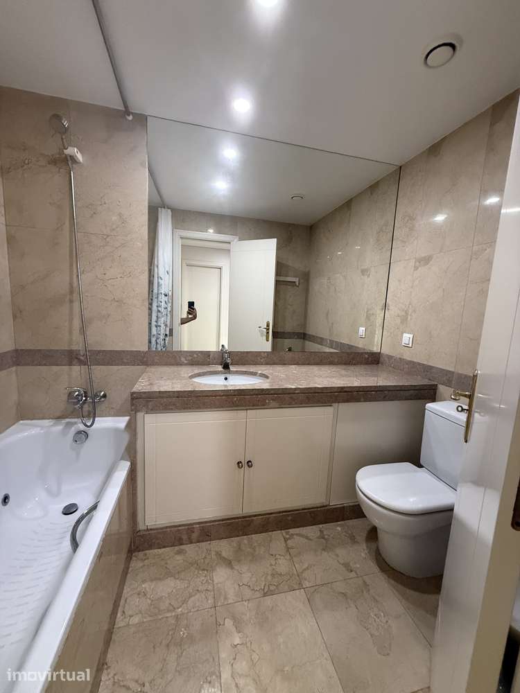 Apartamento T1 Twin Towers Lisboa - Grande imagem: 5/10