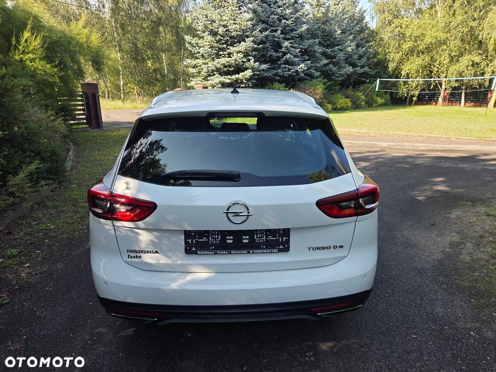 Opel Insignia 2.0 BiTurbo D 4x4 Automatik Ultimate Exclusive - 8