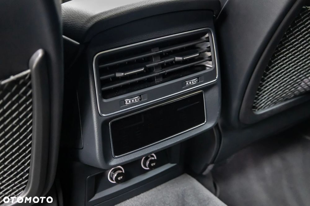 Audi Q8 50 TDI mHEV Quattro Tiptronic - 33