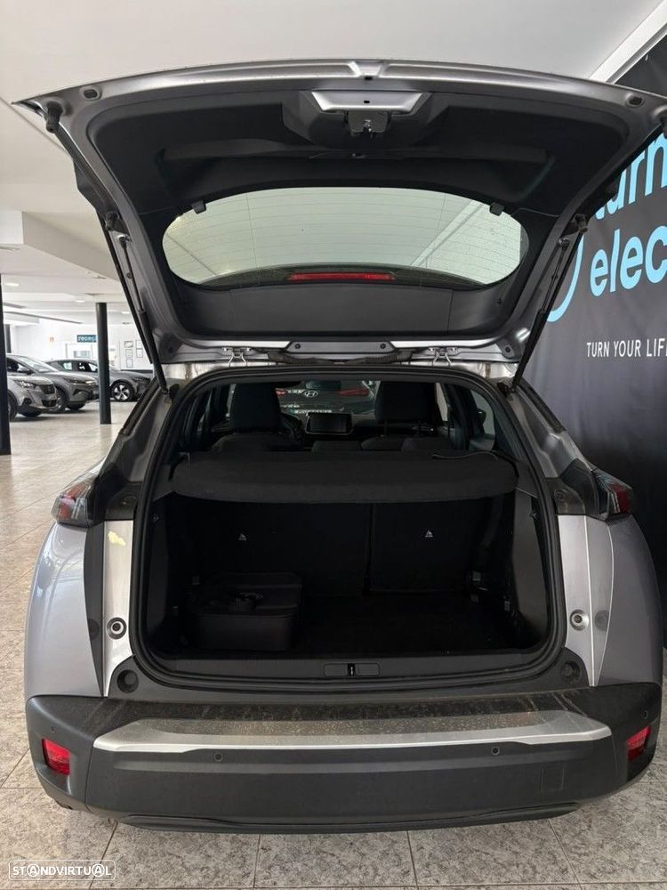 Peugeot e-2008 50 kWh Active - 12
