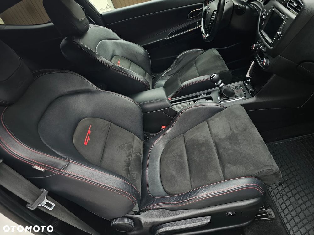 Kia Ceed 1.6 T-GDI GT-Track - 19