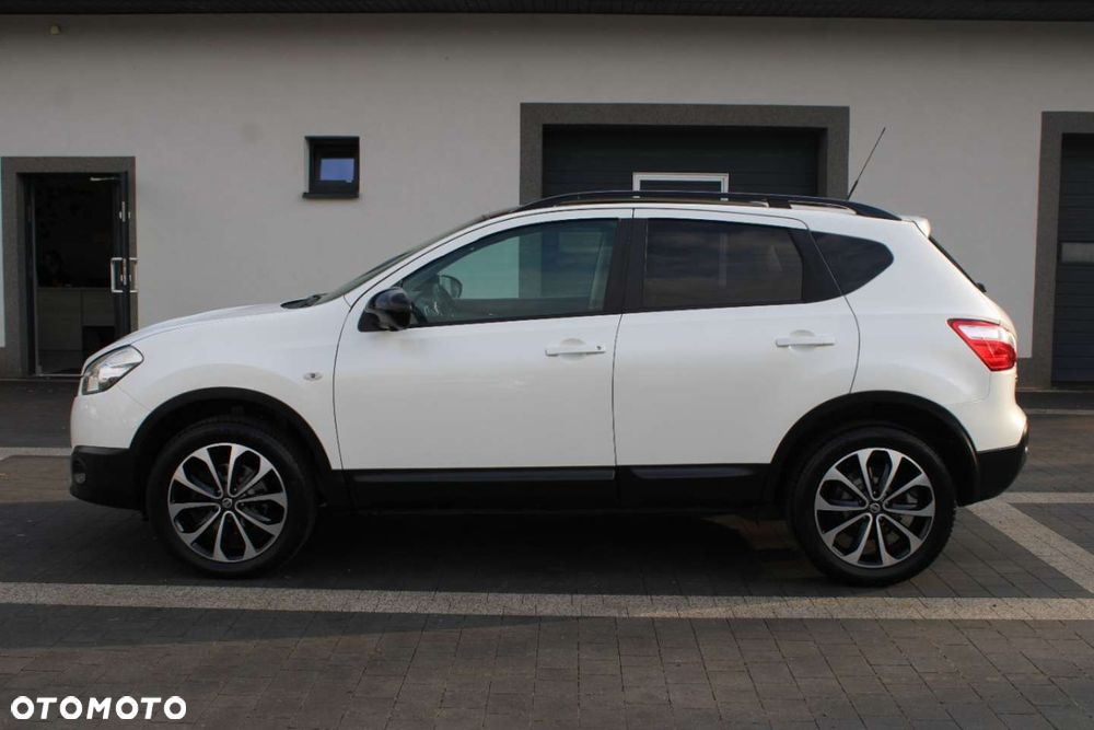 Nissan Qashqai - 4