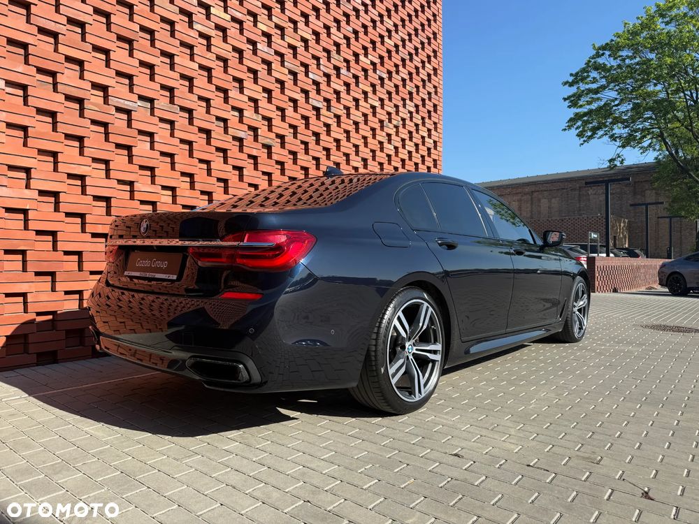 BMW Seria 7 750d xDrive sport - 8