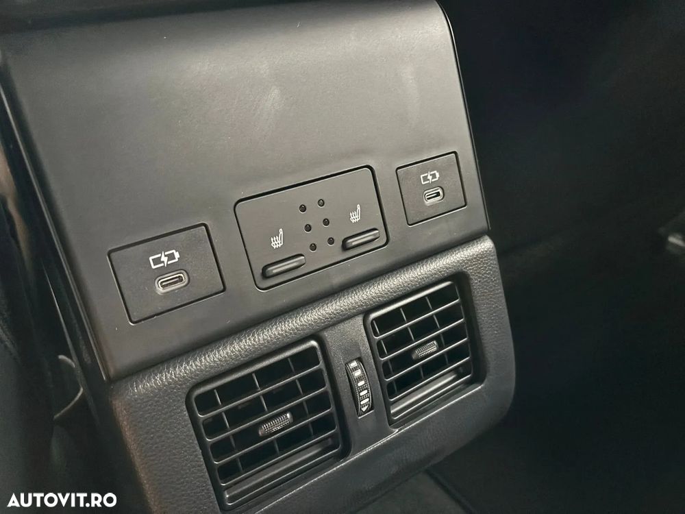Toyota BZ4X 160 KW AWD (4x4) Luxury Solar Edition - 19