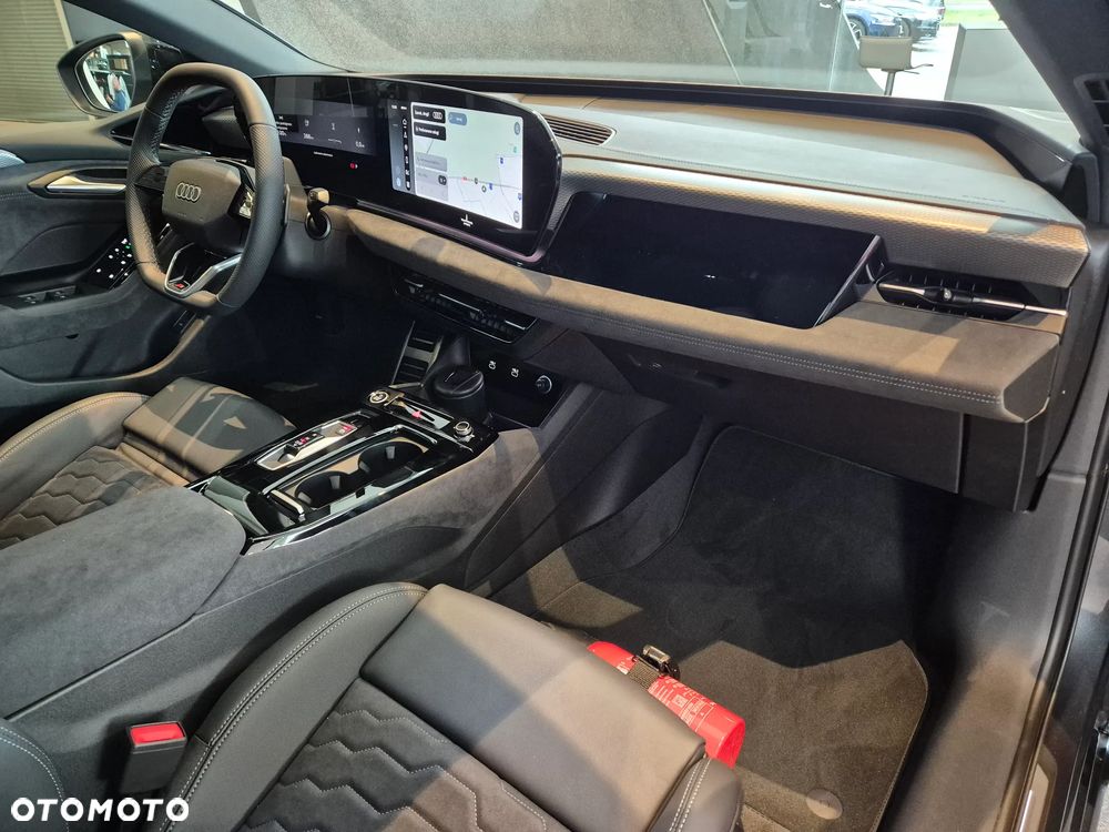 Audi A6 Sportback e-tron - 13