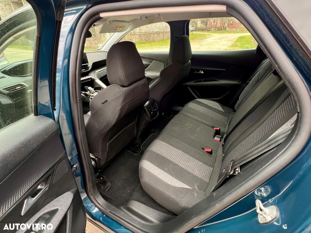 Peugeot 3008 BlueHDi 130 Stop & Start EAT8 Active - 11