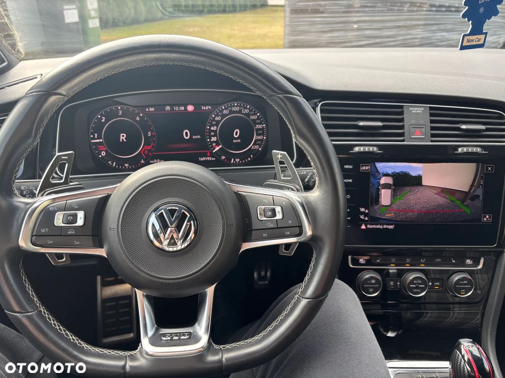 Volkswagen Golf GTD 2.0 TDI SCR DSG - 5