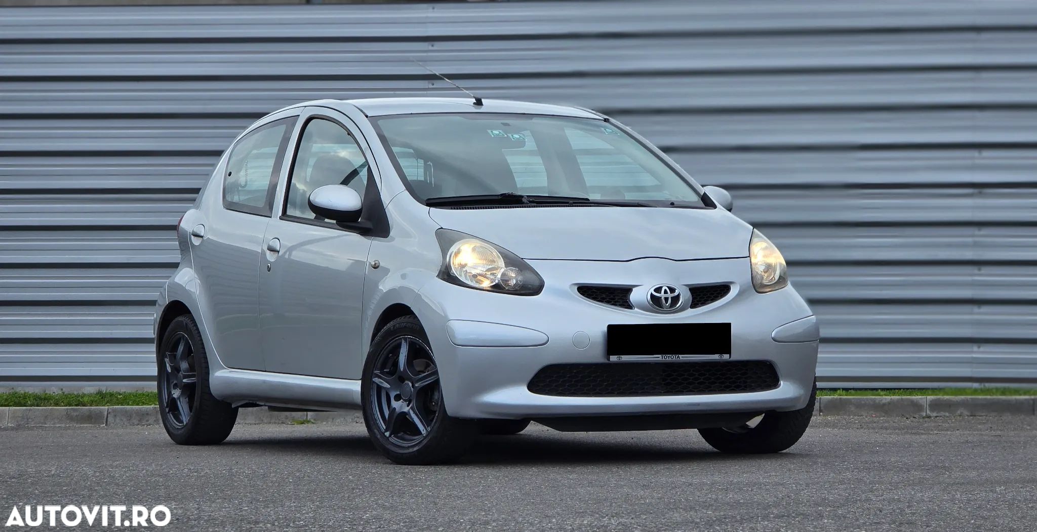 Toyota Aygo - 1