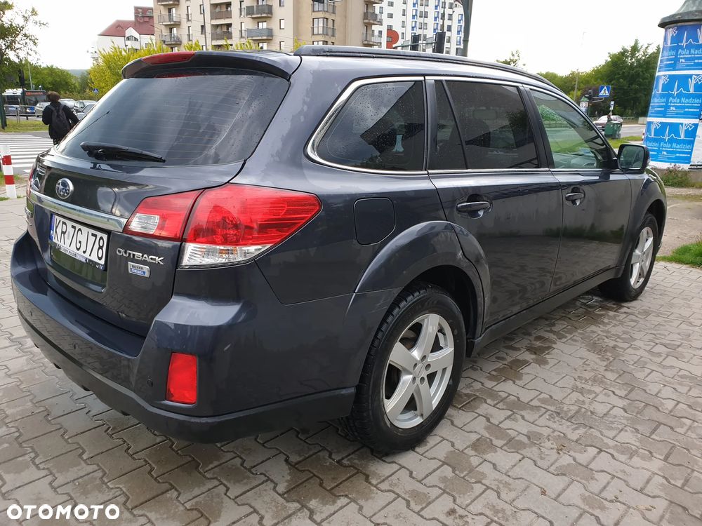 Subaru Outback - 6
