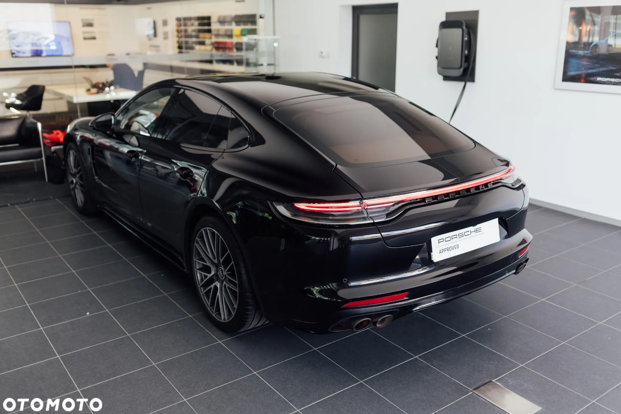 Porsche Panamera Turbo S - 13