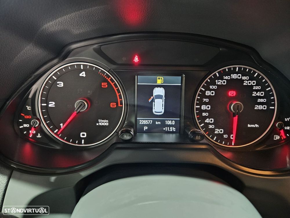 Audi Q5 3.0 TDi quattro S-tronic - 15