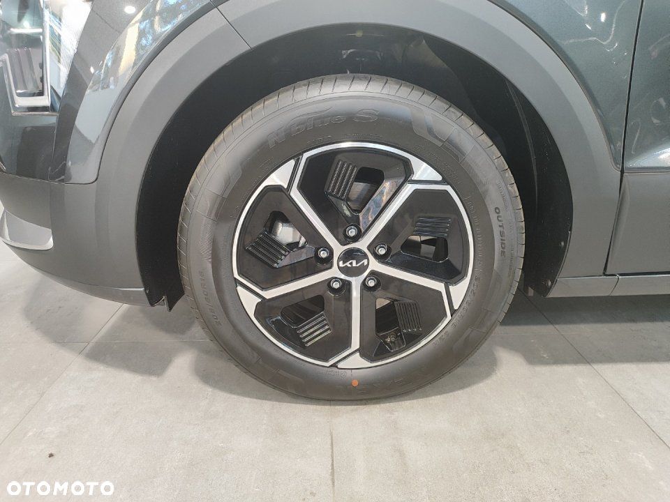 Kia Niro - 12
