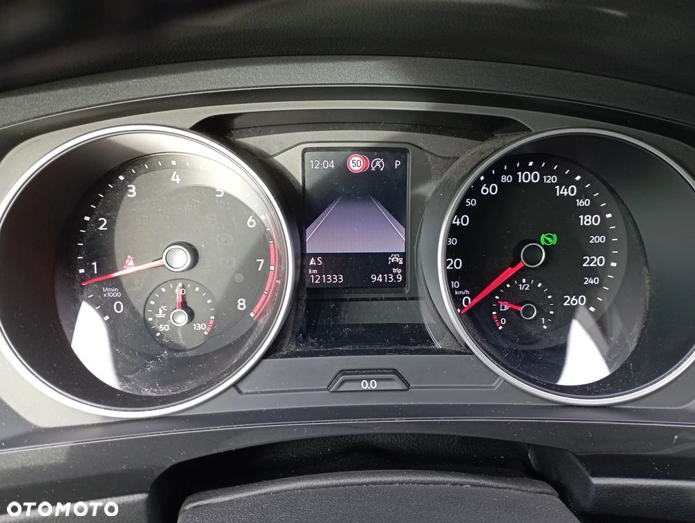 Volkswagen Tiguan - 11