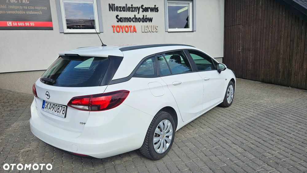 Opel Astra 1.6 CDTI Cosmo - 11