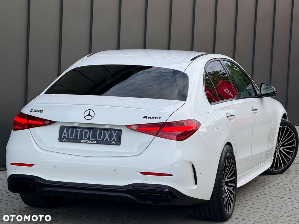 Mercedes-Benz Klasa C 300 mHEV 4-Matic AMG - 14