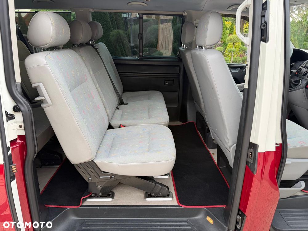 Volkswagen Transporter Shuttle Kurz - 8