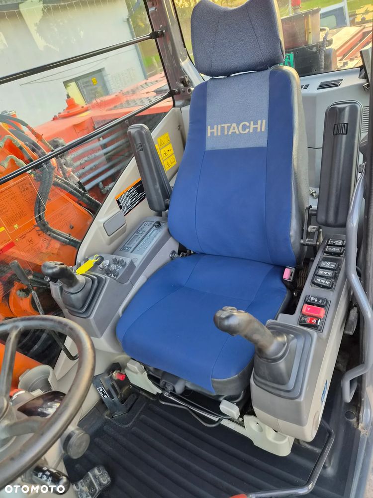Hitachi ZX170W-3 - 21