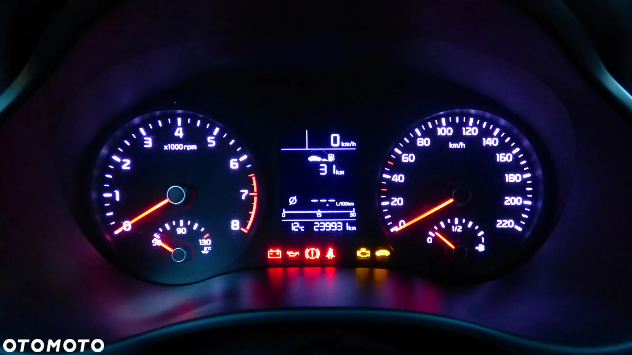 Kia Rio 1.2 M - 24