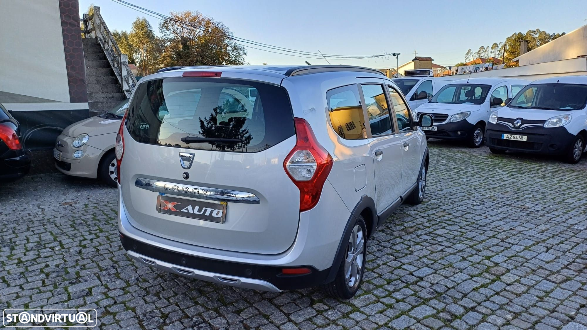 Dacia Lodgy 1.5 dCi Stepway 7L - 6