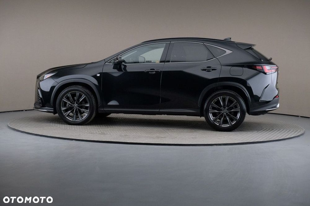 Lexus NX - 4