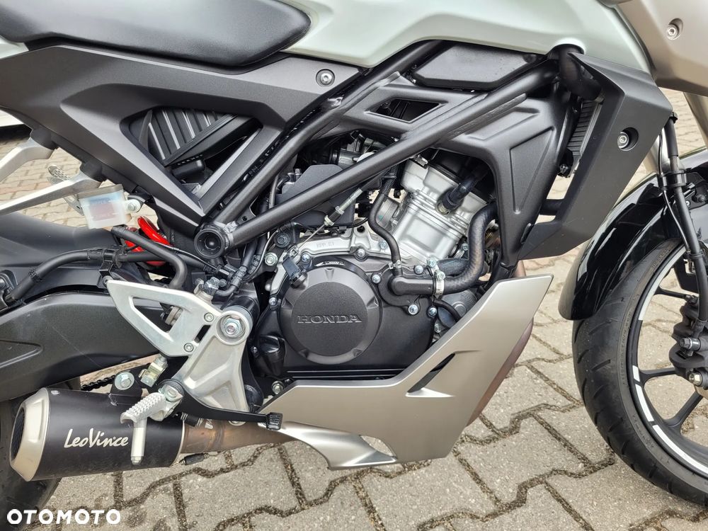 Honda CB - 20