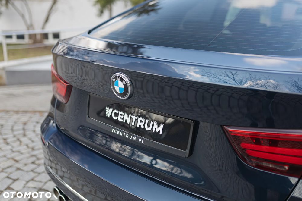 BMW 3GT 330i GPF xDrive Luxury Line - 11