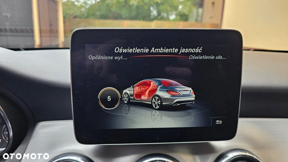 Mercedes-Benz CLA 200 d 4Matic 7G-DCT AMG Line - 40