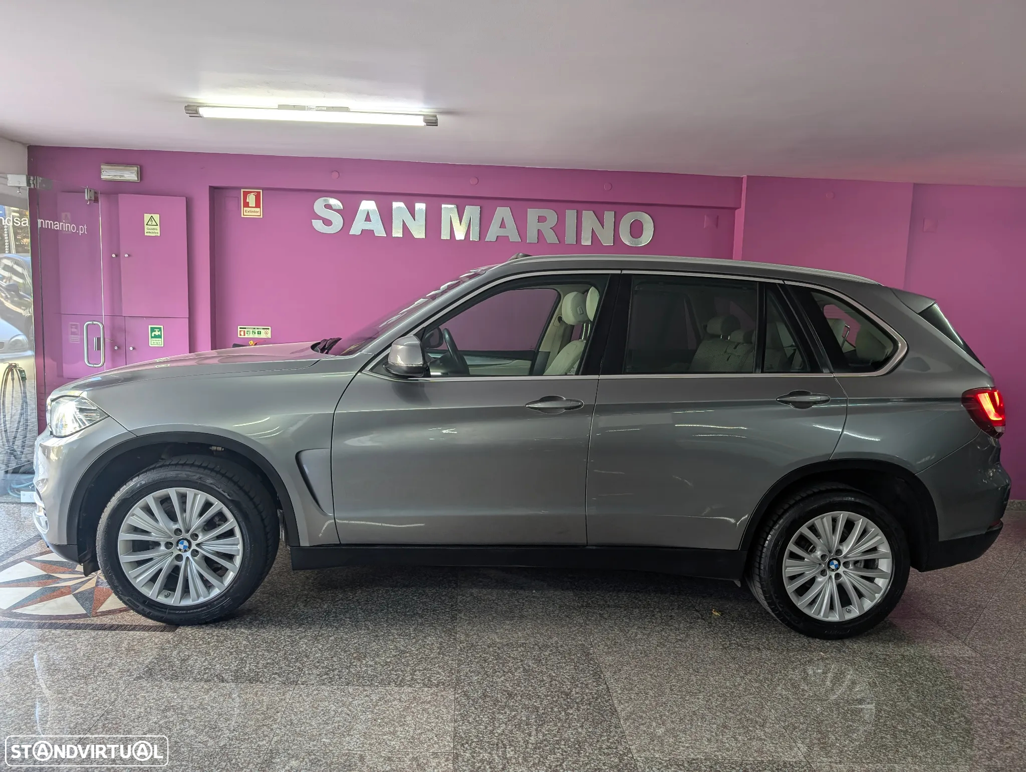 BMW X5 25 d sDrive Comfort 7L - 2