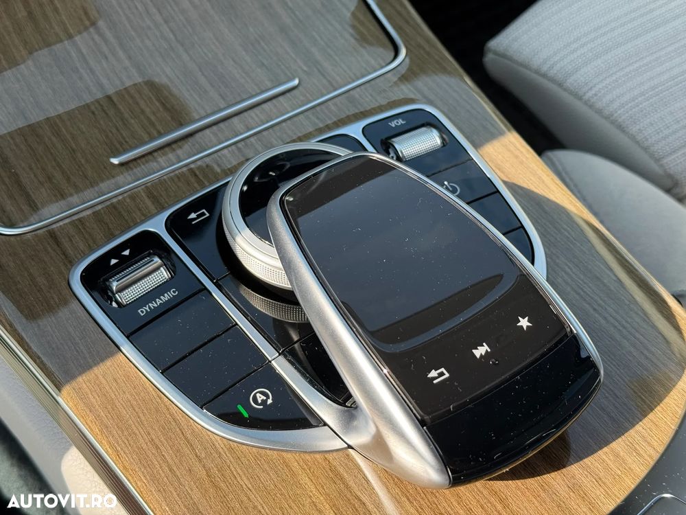 Mercedes-Benz C 220 d 4M T-Modell Aut - 23