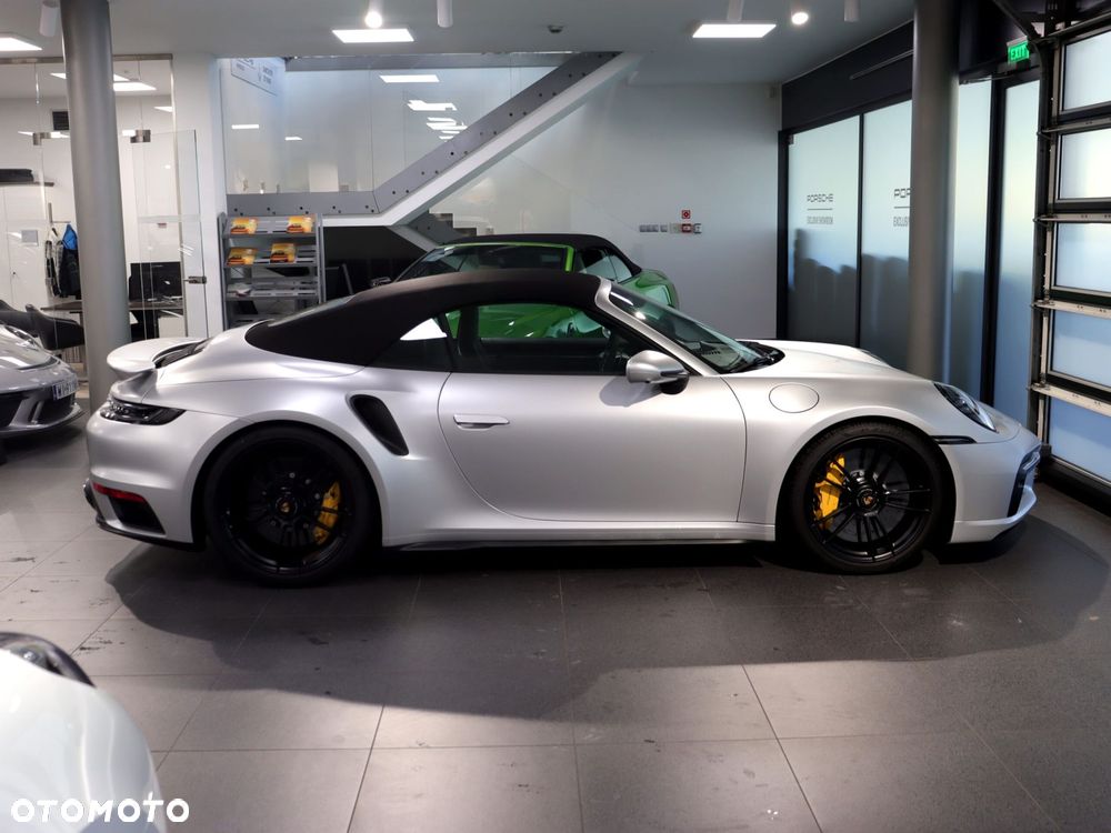 Porsche 911 Turbo S - 6