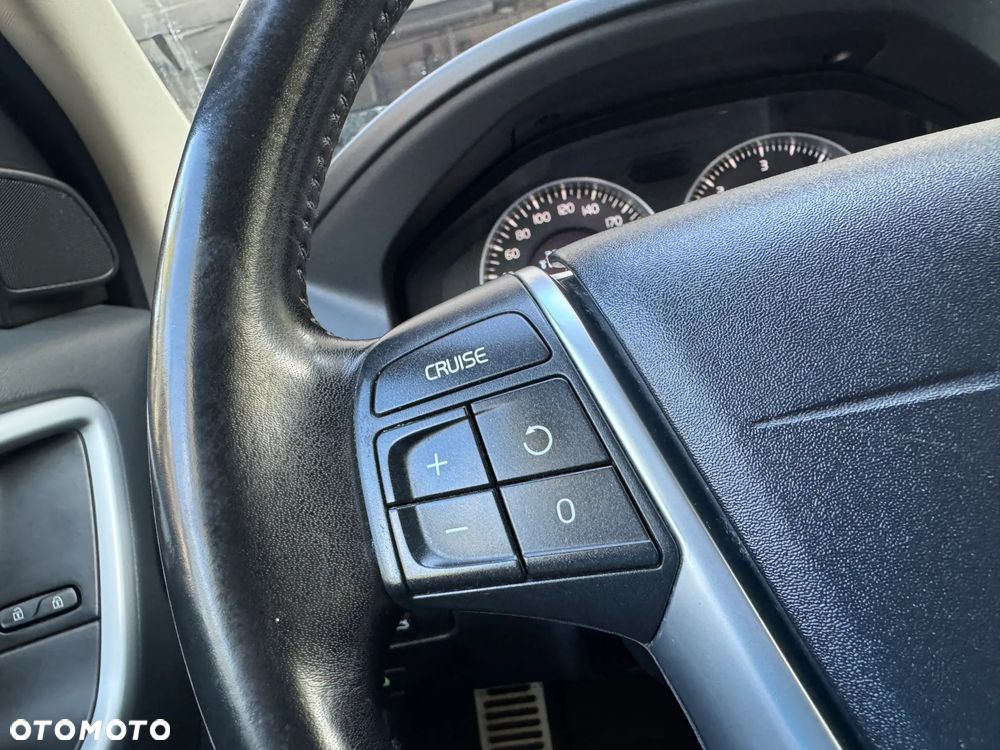 Volvo XC 60 - 34