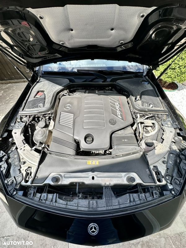Mercedes-Benz AMG - 12