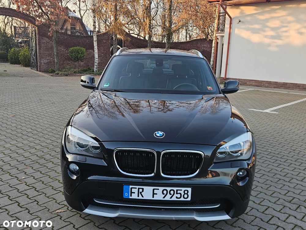 BMW X1 sDrive18i - 10