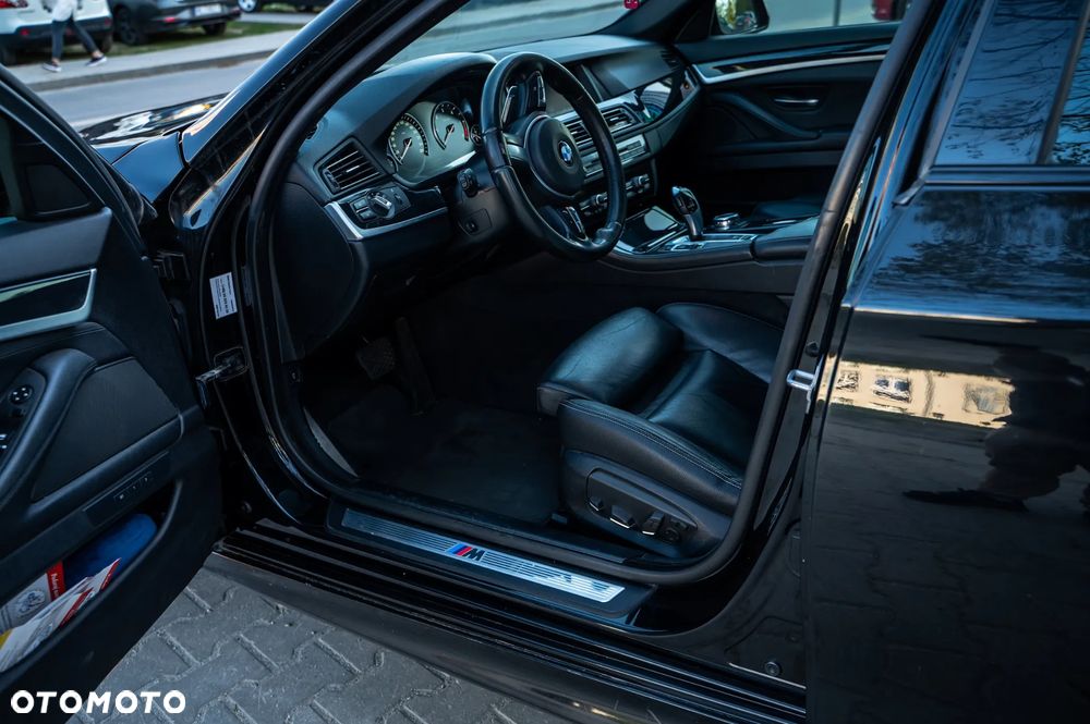 BMW Seria 5 520d xDrive Luxury Line - 10