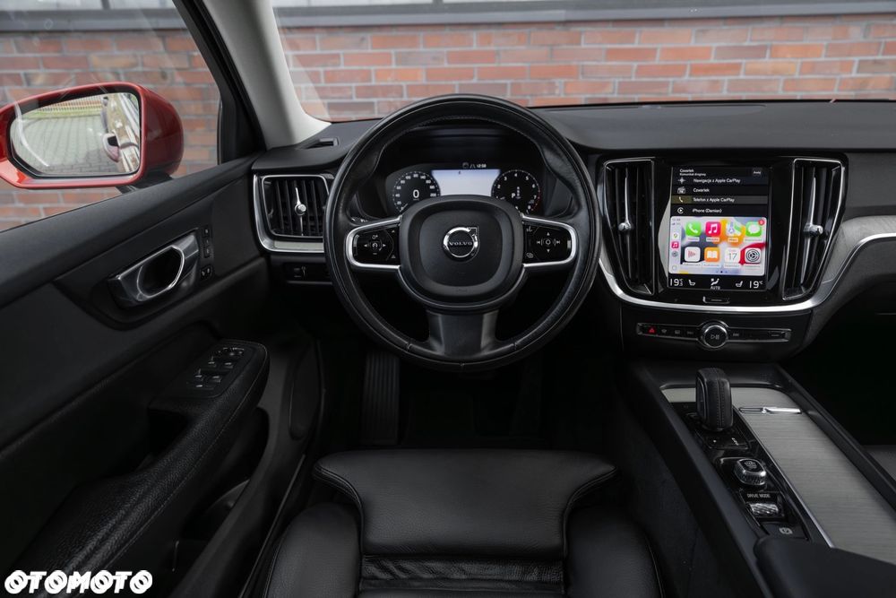 Volvo V60 Cross Country T5 AWD Geartronic Pro - 24