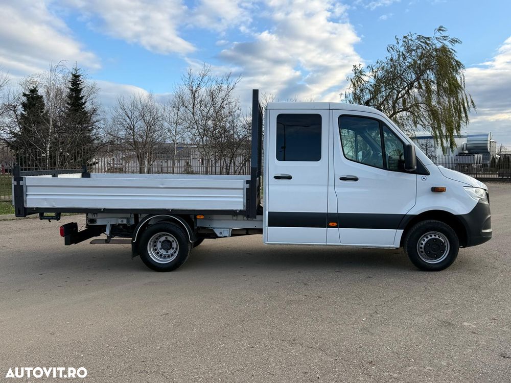 Mercedes-Benz Sprinter - 5