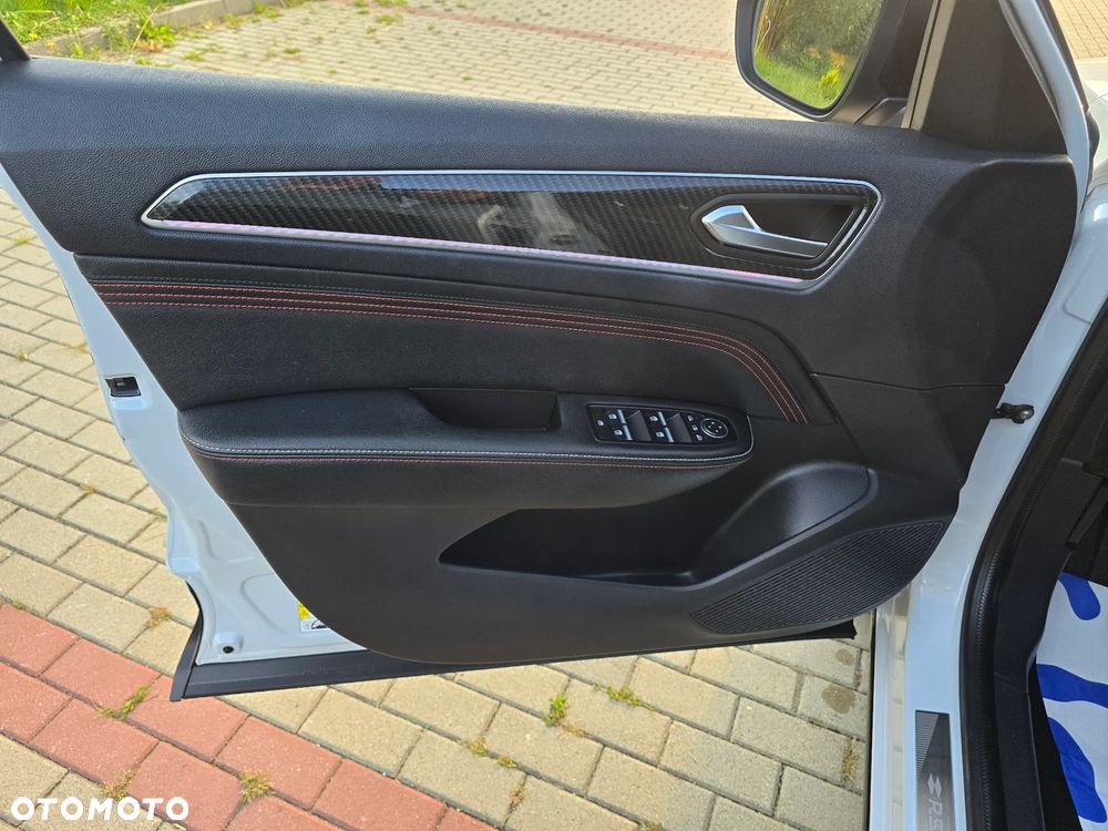 Renault Arkana TCe Mild Hybrid 160 EDC R.S LINE - 23