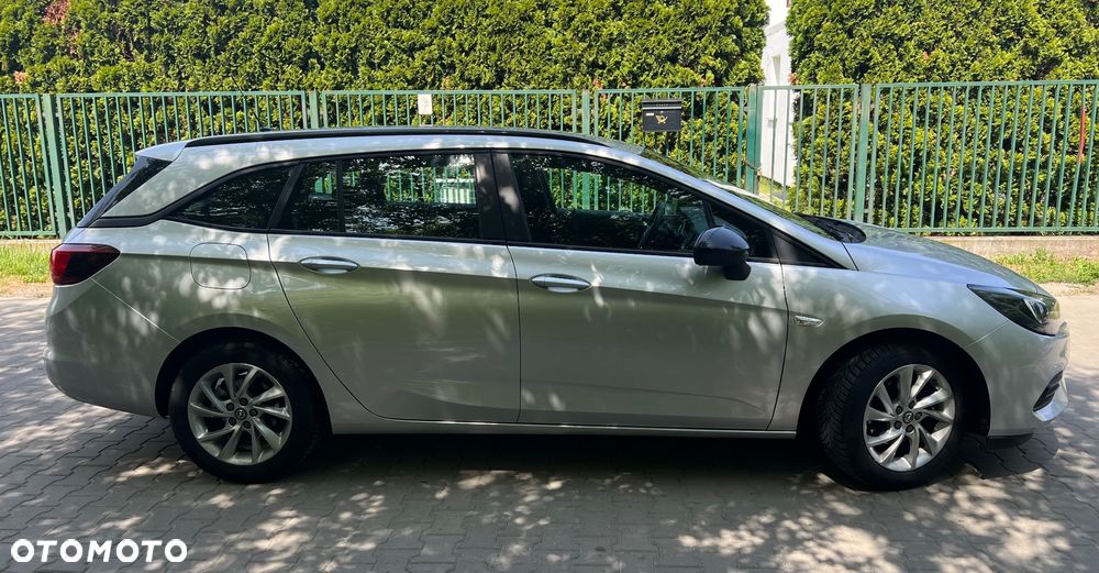 Opel Astra 1.2 T Edition S&S - 3
