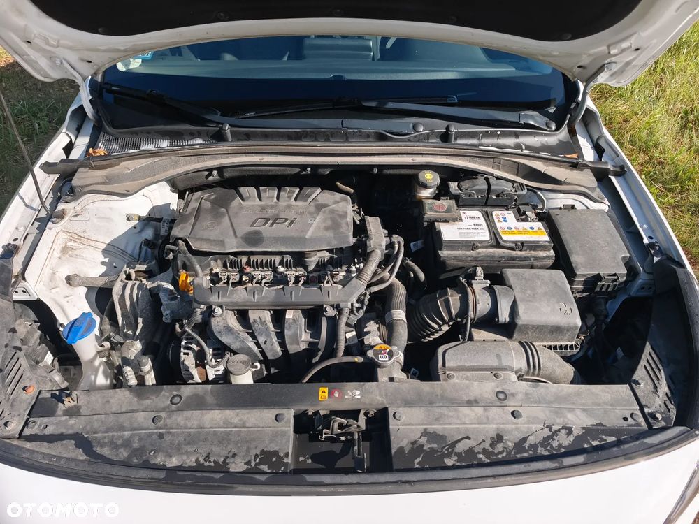 Hyundai i30 1.5 DPI Modern - 9